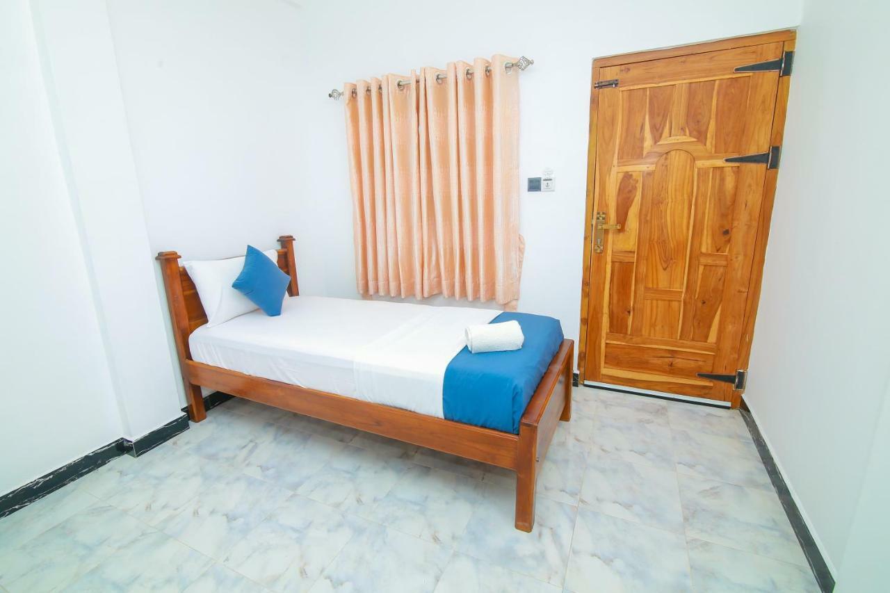 Hotel Sun Blue Uppuveli Εξωτερικό φωτογραφία